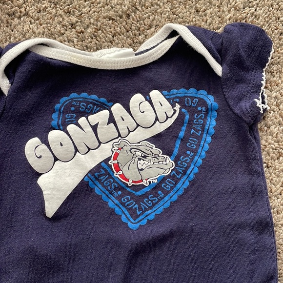 Set of Baby Girl Gonzaga Zags Onesies, size 3/6 months. - Picture 3 of 4